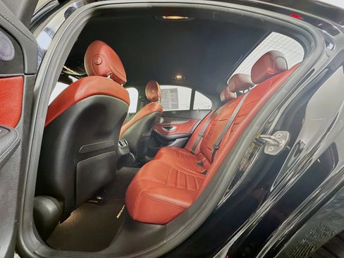 Used 2017 Mercedes-Benz C 300 Sedan image 28