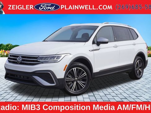 Used 2024 Volkswagen Tiguan Wolfsburg Edition FWD image 1