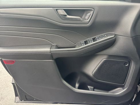 New 2026 Ford Escape Active image 17