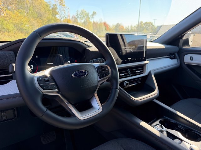 New 2027 Ford Explorer Active AWD/4WD image 5