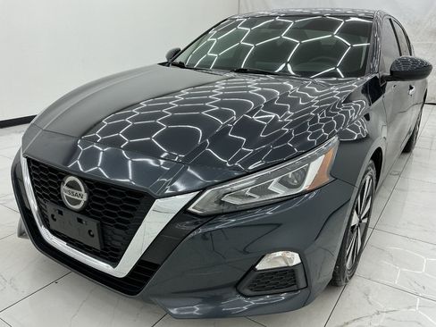 Used 2022 Nissan Altima 2.5 SV FWD image 1