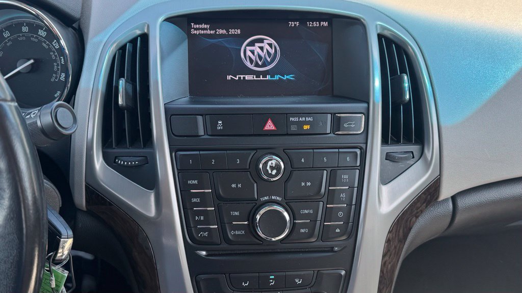 Used 2012 Buick Verano FWD image 18