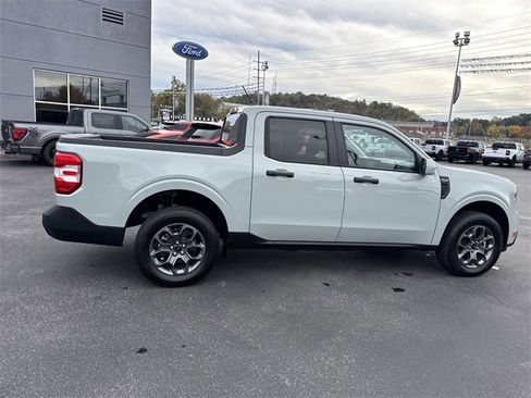 Used 2022 Ford Maverick XLT w/ XLT Luxury Package image 3