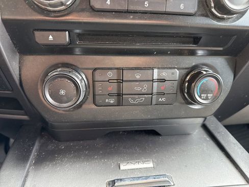 Used 2016 Ford F150 XLT w/ Equipment Group 302A Luxury image 9