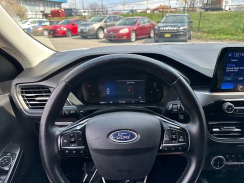 Used 2025 Ford Escape Active w/ Cold Weather Package image 36