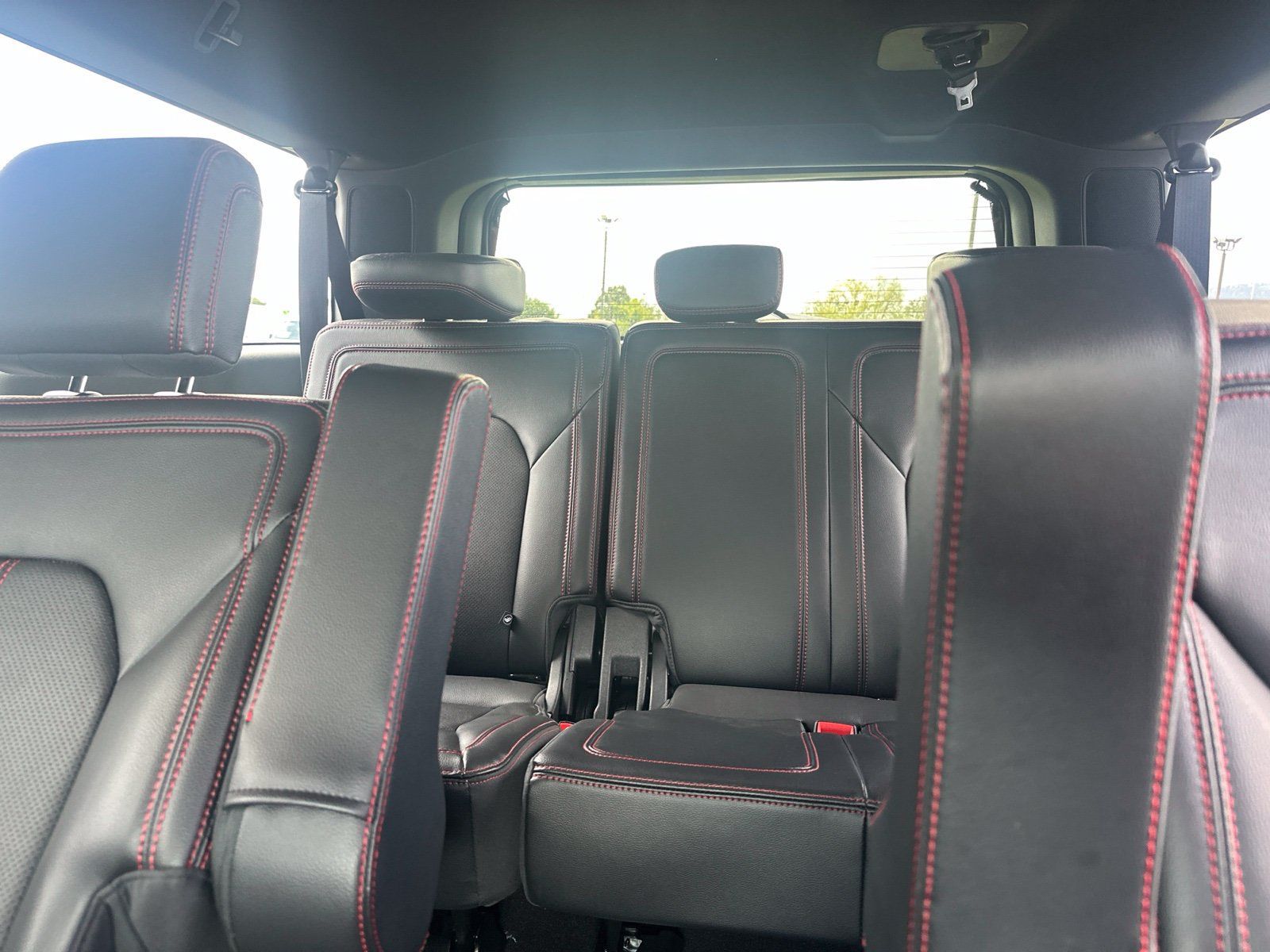 Certified 2024 Ford Expedition Max Limited AWD/4WD image 9