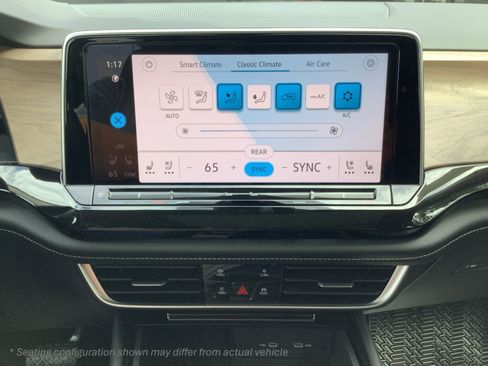 New 2026 Volkswagen Atlas SE image 18