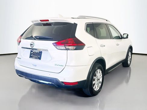 Used 2019 Nissan Rogue SV AWD/4WD image 7