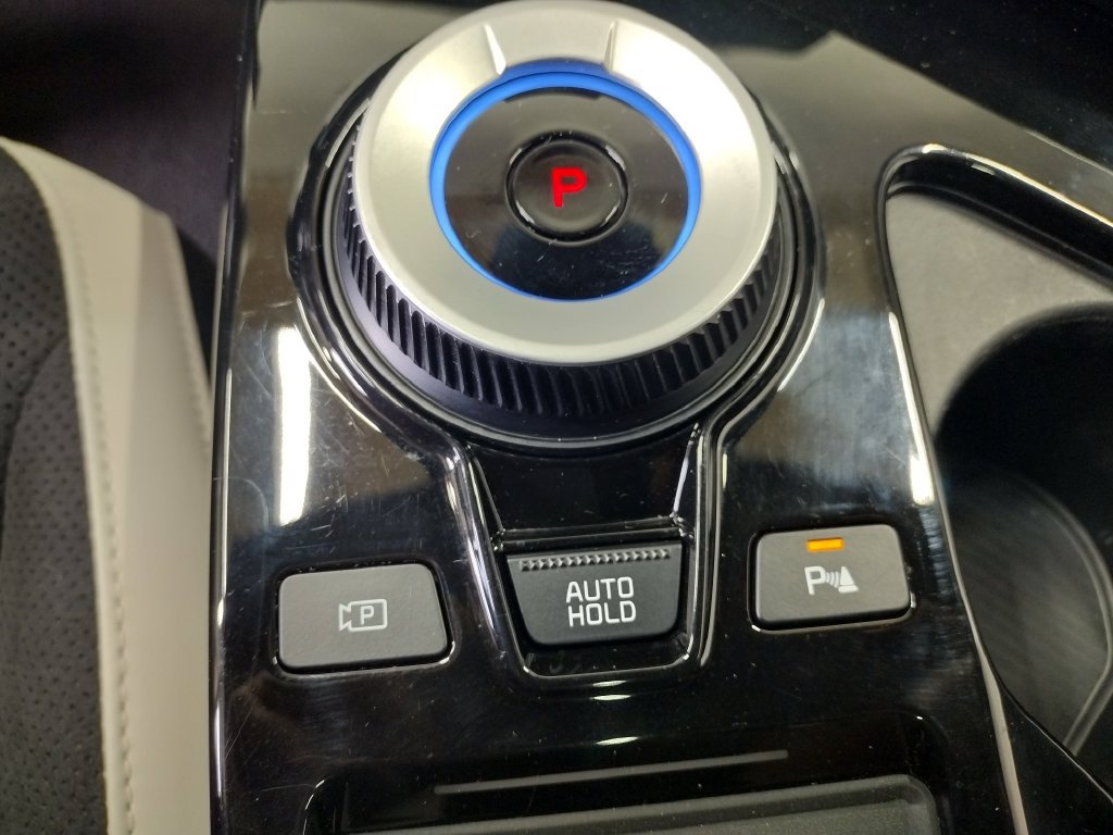 Used 2024 Kia EV6 GT-Line AWD/4WD image 37