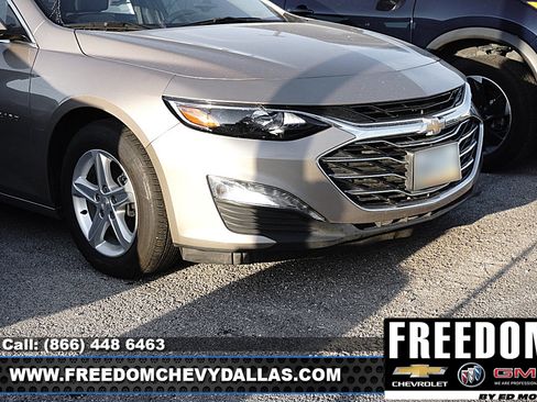 Used 2024 Chevrolet Malibu LT FWD image 8