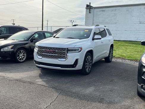 Used 2020 GMC Acadia Denali w/ Technology Package AWD/4WD image 8