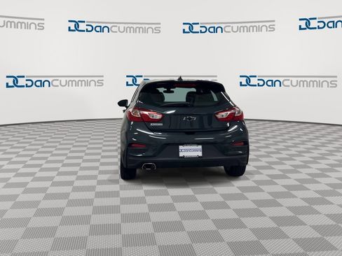 Used 2018 Chevrolet Cruze LT w/ RS Package FWD image 7