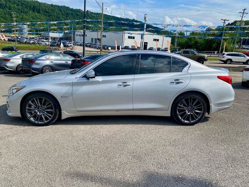 Used 2016 INFINITI Q50 Red Sport 400 AWD/4WD image 4