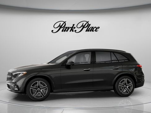 Certified 2026 Mercedes-Benz GLC 300 image 4
