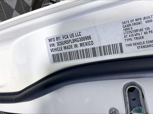 Used 2024 RAM 2500 Limited w/ Towing Technology Group AWD/4WD image 8