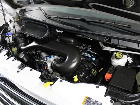 Used 2016 Ford Transit 350 XLT image 11