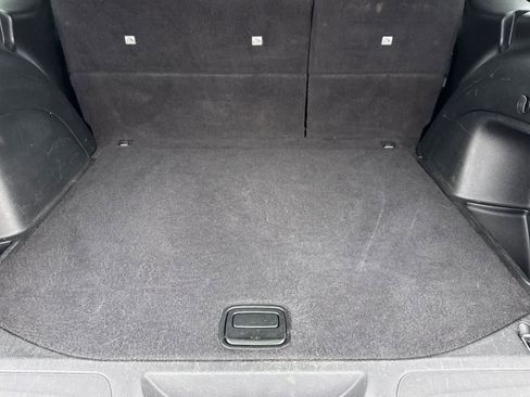 Used 2022 Jeep Grand Cherokee Limited AWD/4WD image 16