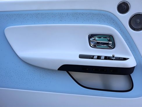 New 2025 Rolls-Royce Spectre w/ Spectre Launch Package image 15