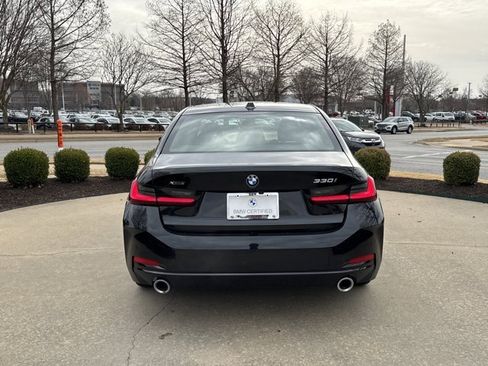 Certified 2025 BMW 330i xDrive Sedan image 4