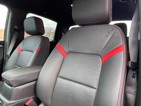 Used 2023 Chevrolet Colorado Z71 w/ Z71 Convenience Package 2 image 20