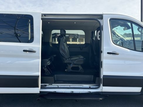 Used 2023 Ford Transit 350 XL image 17