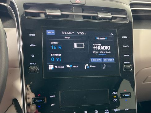 Used 2023 Hyundai Tucson SEL image 14