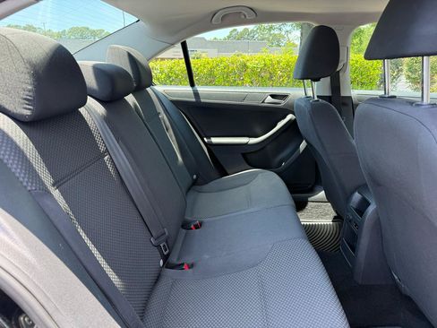 Used 2014 Volkswagen Jetta S FWD image 18