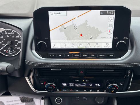 Used 2023 Nissan Rogue SL w/ SL Premium Package image 52