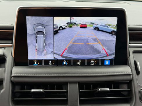 Used 2021 Chevrolet Tahoe LT w/ LT Signature Package AWD/4WD image 14