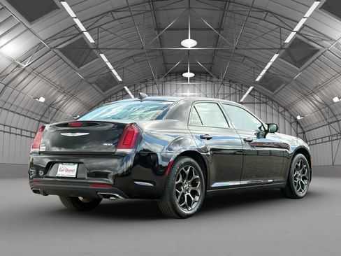 Used 2015 Chrysler 300 S w/ 300S Premium Group image 7