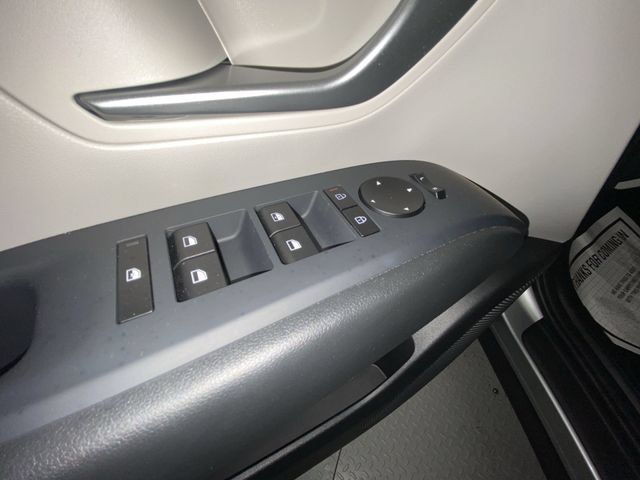 Certified 2026 Hyundai Tucson SE FWD image 13