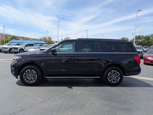 Used 2022 Ford Expedition Max XLT AWD/4WD image 7