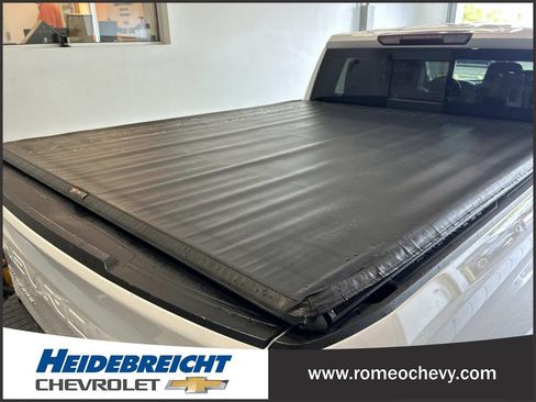 Used 2020 Chevrolet Silverado 1500 RST AWD/4WD image 37