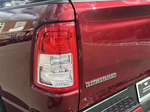 Used 2022 RAM 1500 Big Horn AWD/4WD image 38