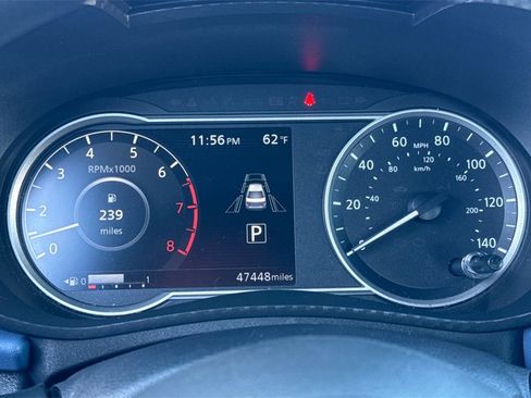 Used 2023 Nissan Versa SV image 35