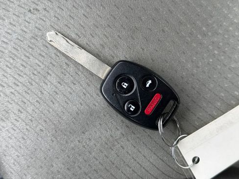 Used 2012 Honda Civic Hybrid Sedan image 30