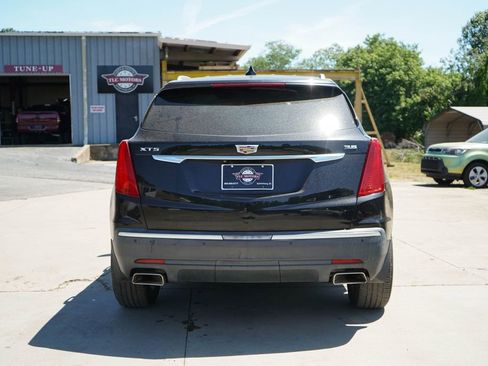 Used 2017 Cadillac XT5 Luxury w/ Driver Awareness Package image 19