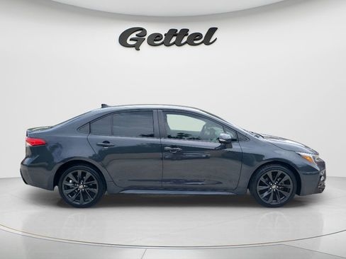 Used 2024 Toyota Corolla SE FWD image 4