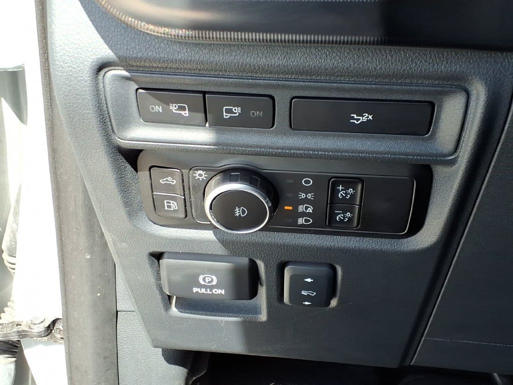 Used 2024 Ford F150 Lariat w/ Equipment Group 502A High AWD/4WD image 37