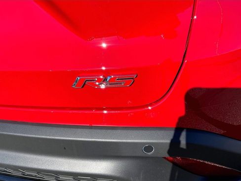 New 2026 Chevrolet Trax RS w/ Sunroof Package image 9