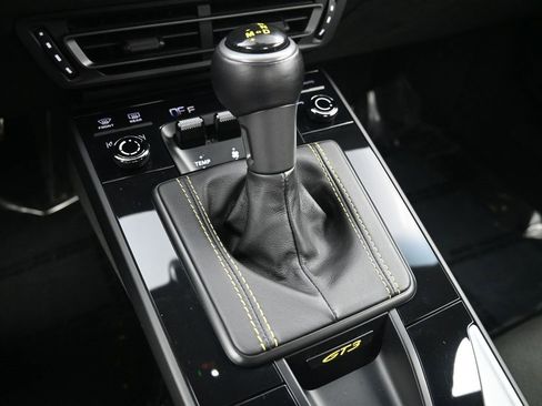 Certified 2022 Porsche 911 GT3 image 22