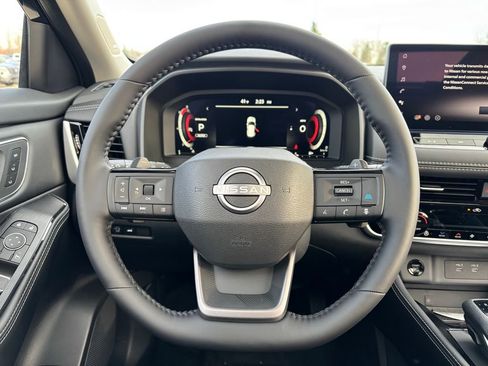 New 2026 Nissan Rogue Platinum w/ Platinum Premium Package image 12