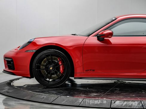 Used 2024 Porsche 911 Carrera GTS w/ Premium Package image 8