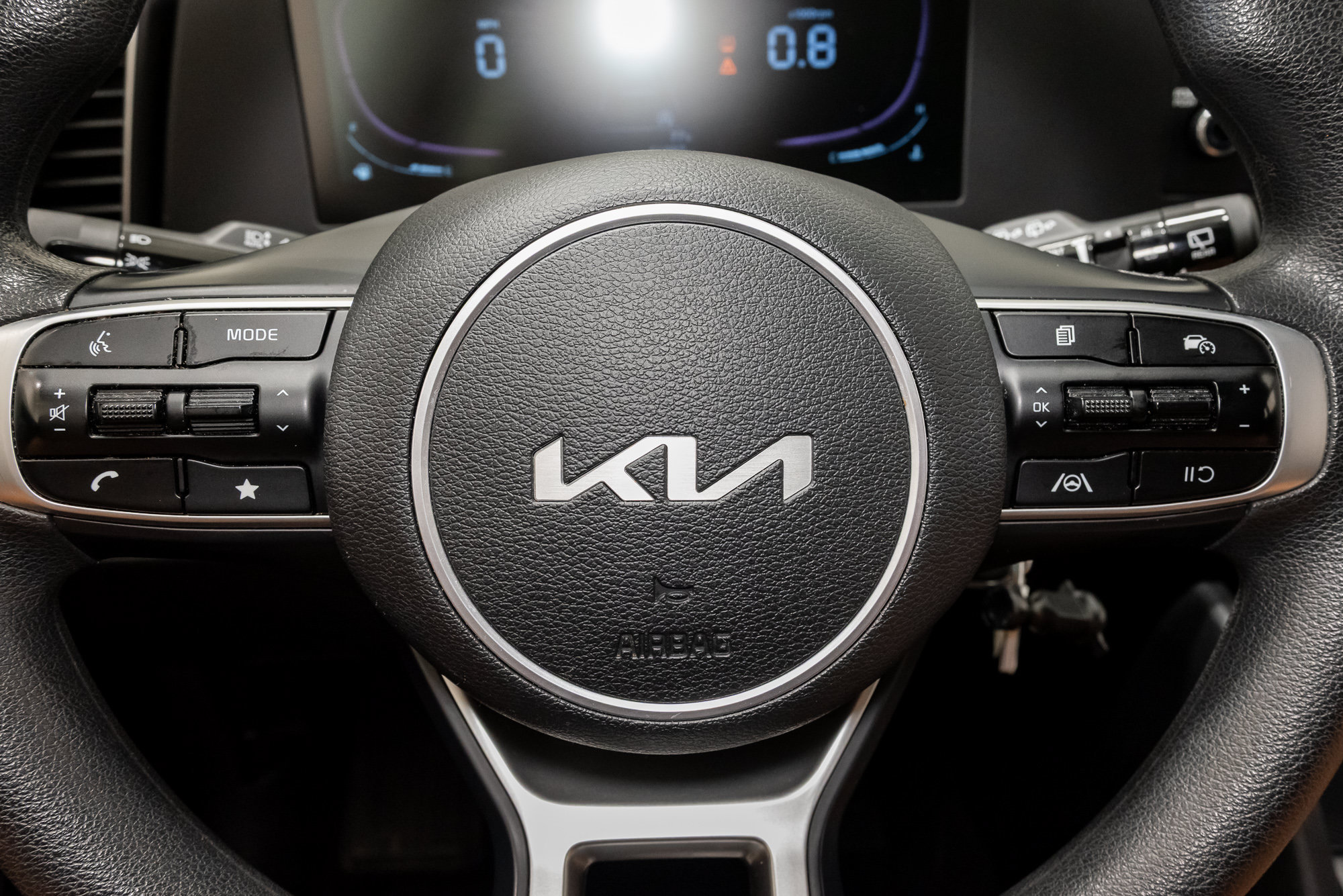 Used 2024 Kia Sportage LX AWD/4WD image 12