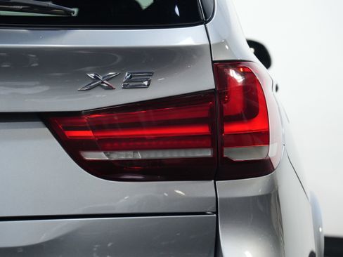 Used 2014 BMW X5 xDrive50i image 16