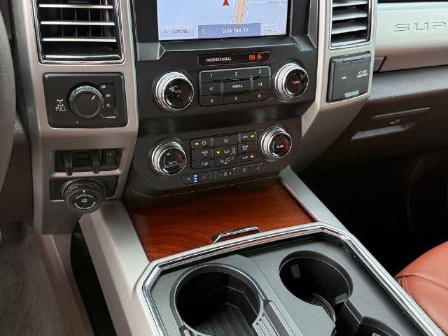 Used 2021 Ford F250 King Ranch w/ King Ranch Ultimate Package AWD/4WD image 18