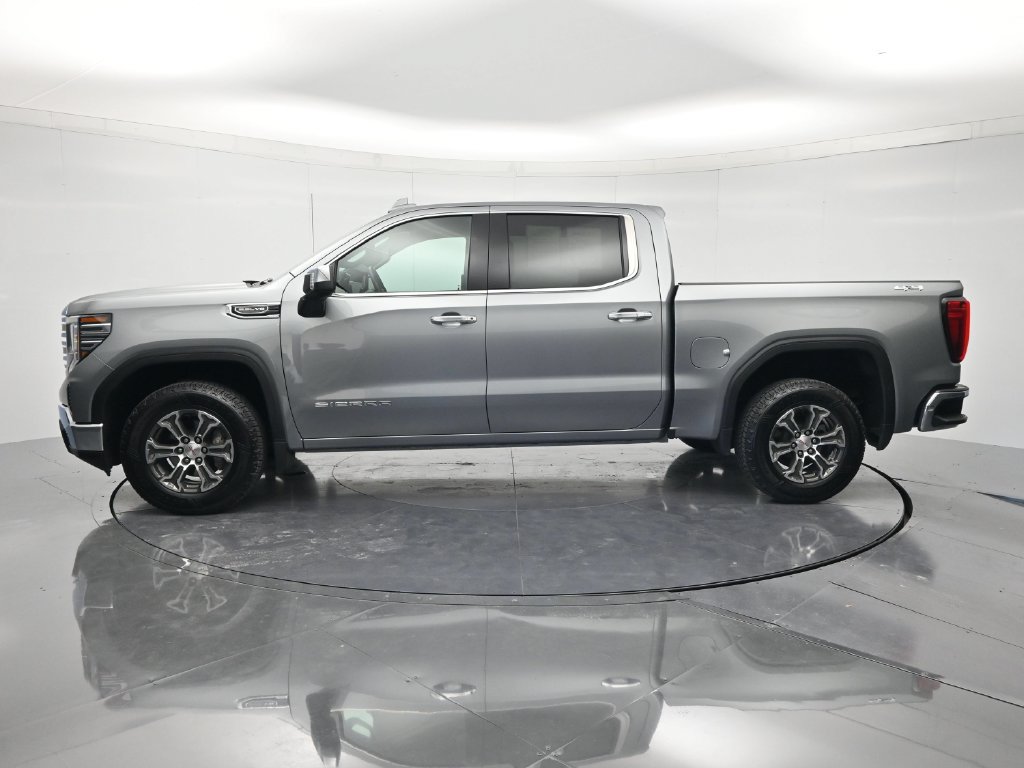 Used 2025 GMC Sierra 1500 SLT AWD/4WD image 8