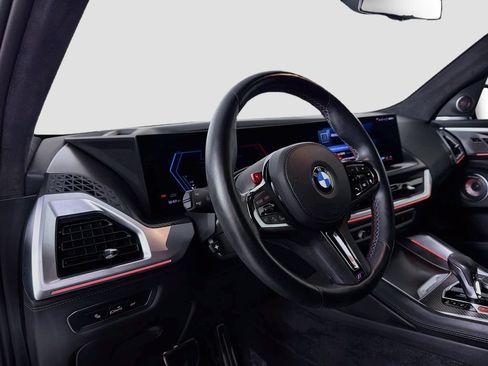 Used 2024 BMW XM AWD/4WD image 9