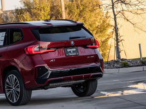 New 2026 BMW X1 xDrive28i w/ Technology Package image 5