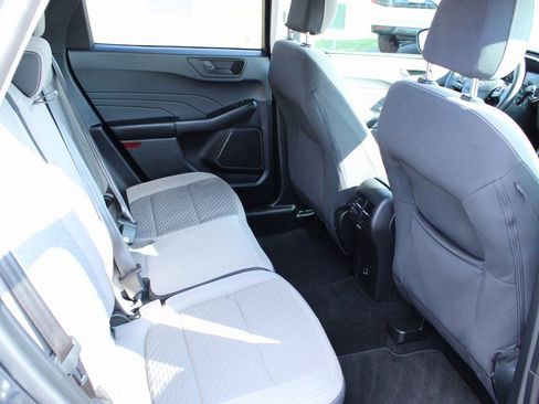 Used 2022 Ford Escape SE w/ Convenience Package image 16